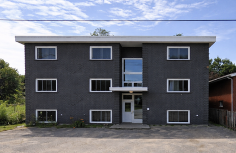 515 Laurentian Avenue, North Bay, ON — purchased by Madigan Properties